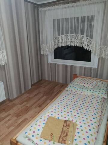Фото номера Трехместный номер с основными удобствами Хостелы Hostel Słoneczny Anioł г. Łaziska 3