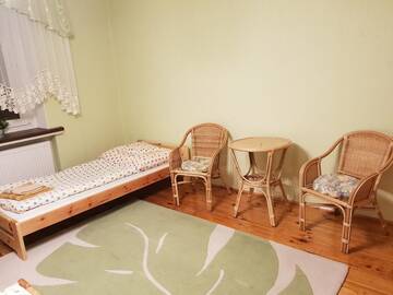 Фото номера Трехместный номер Хостелы Hostel Słoneczny Anioł г. Łaziska 4